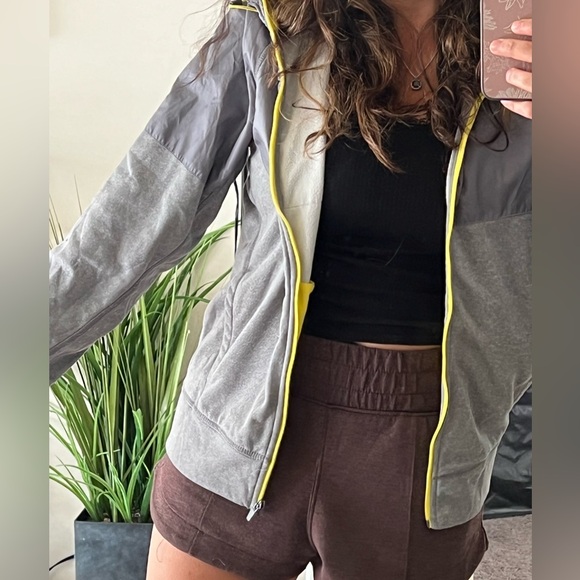 H&M Athletic Jacket - Picture 3 of 6